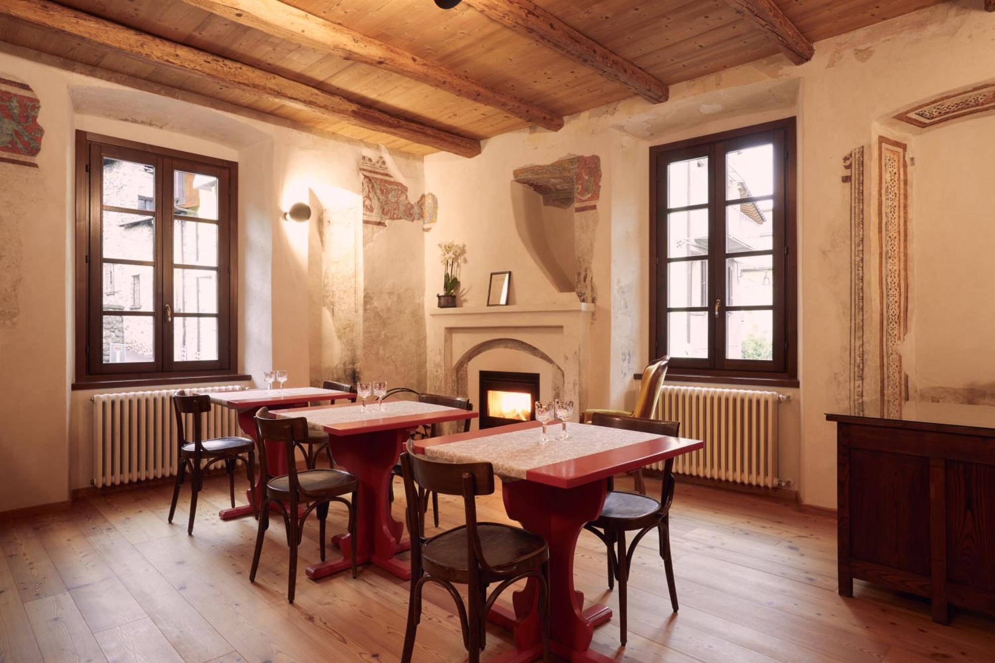 Le Corti Dei Sassi Bed & Breakfast Berbenno di Valtellina Exterior photo